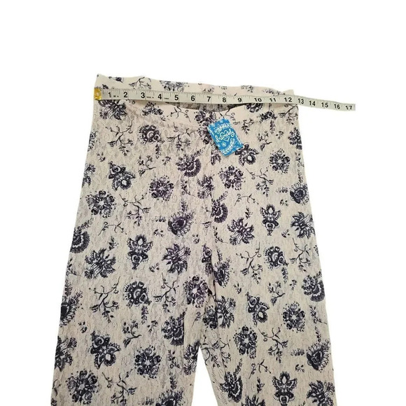 Free People Intimately Layered In Lace Leggings In Chamoix Combo Sz M - Picture 8 of 11
